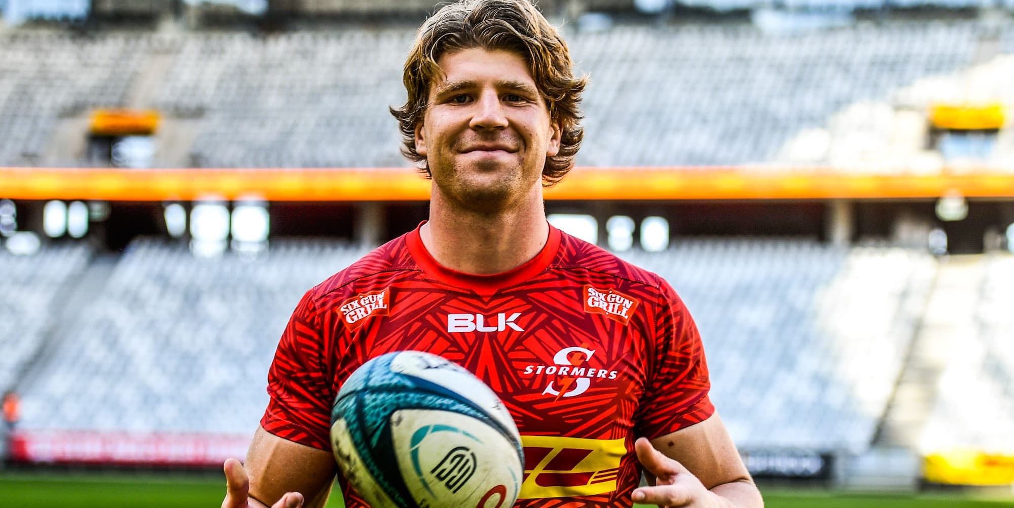 Roos collects Players’ Player of the Season Award