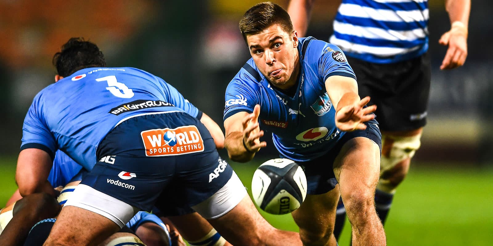 Bulls grab five against 14-man WP in Cape Town
