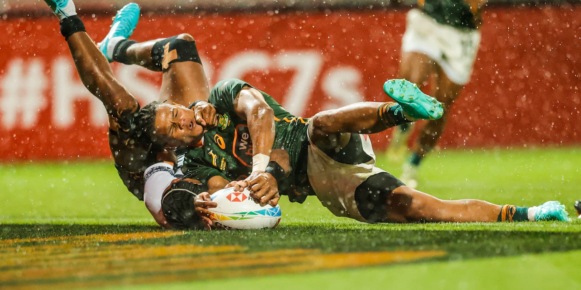 Blitzboks bounce back in Toulouse downpour