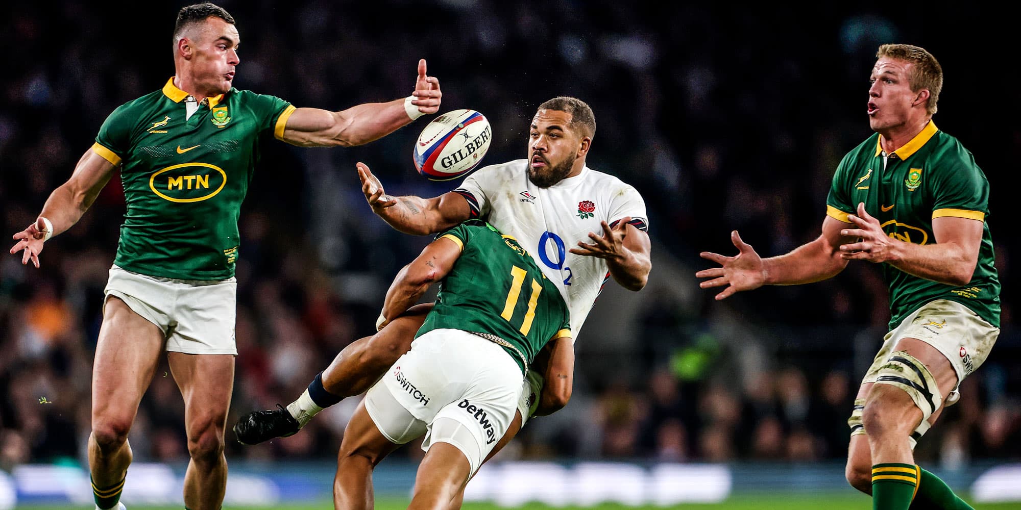 Springboks scramble to triumph over England
