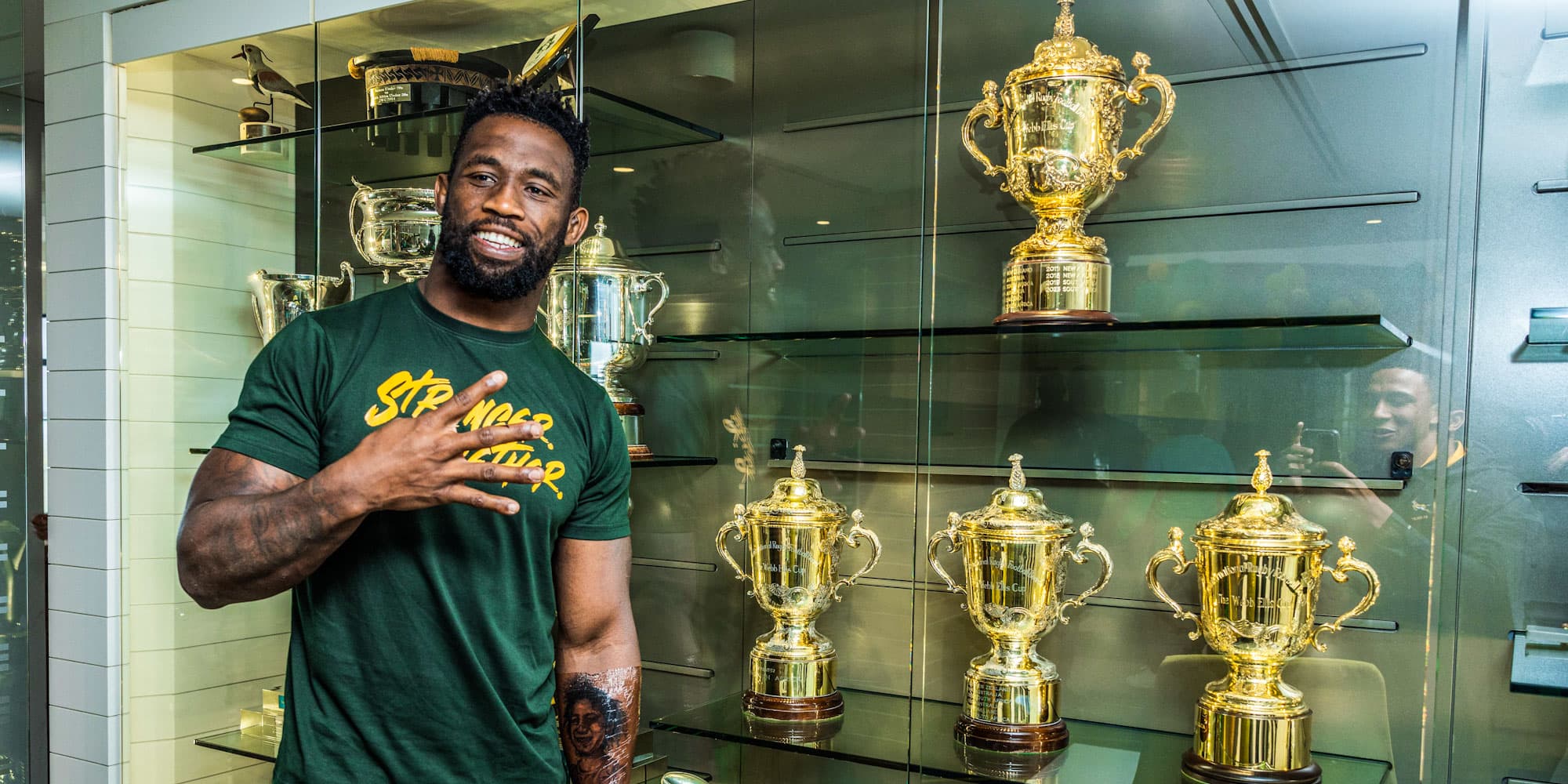 Siya Kolisi to retain Springbok captaincy
