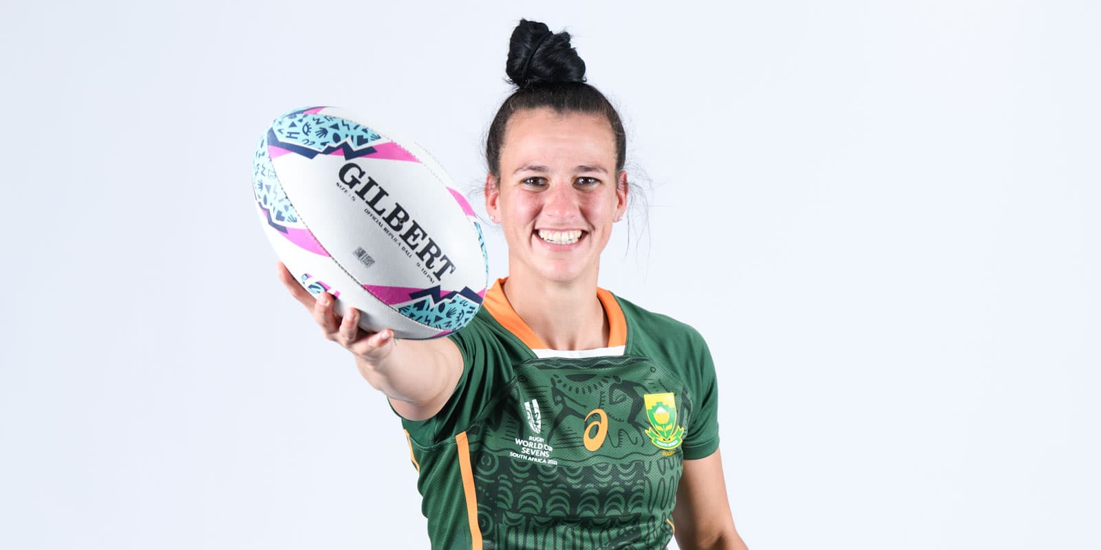 Wrong ball, right city for De Bruin