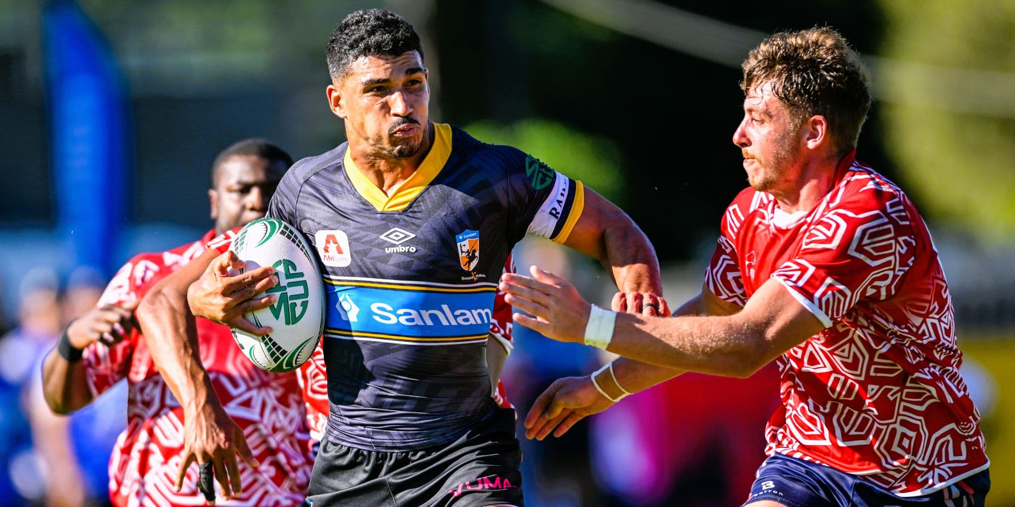 Griquas and Boland build momentum as lightning strikes in Bloem