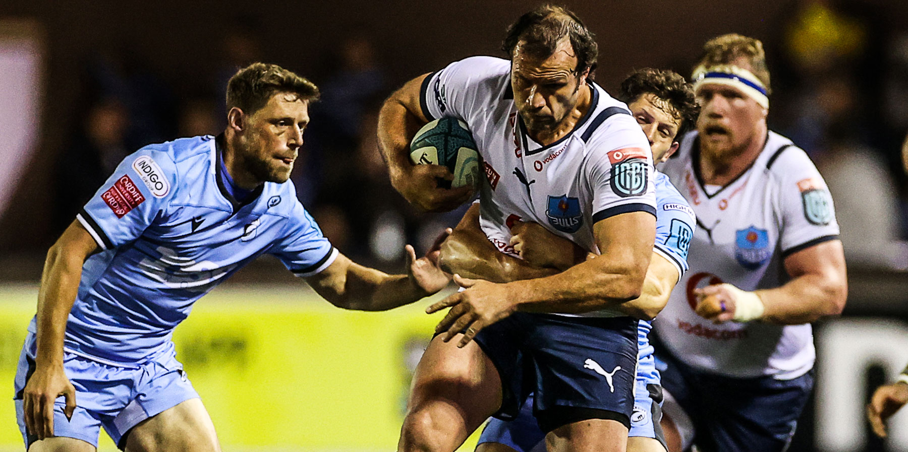 Bismarck du Plessis was a menace with ball in hand for the Vodacom Bulls.