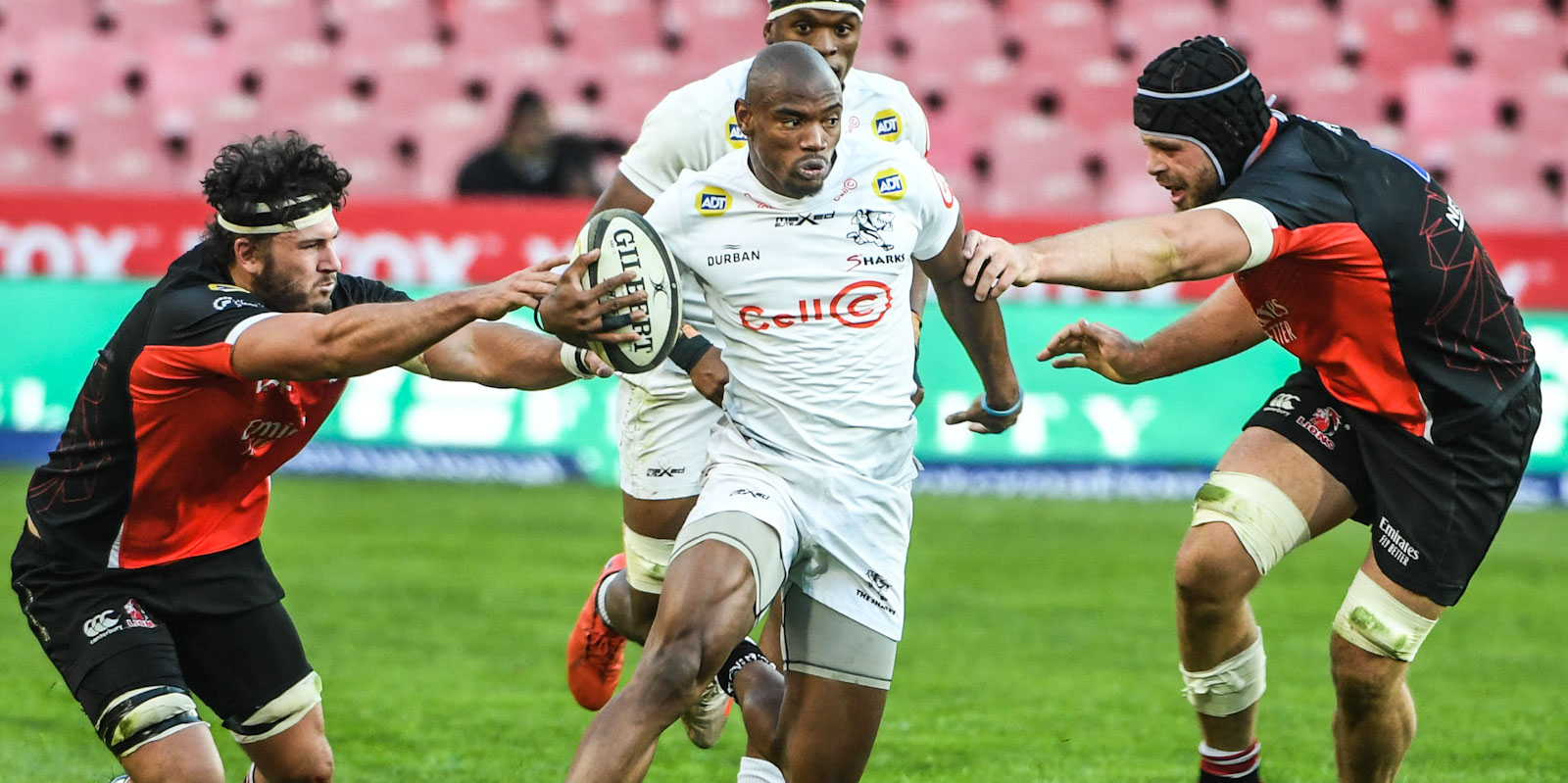 Makazole Mapimpi in action for the Cell C Sharks.